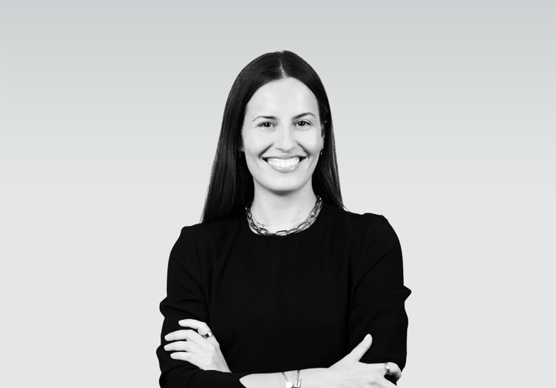 Cristina Popescu BW V4 986X730