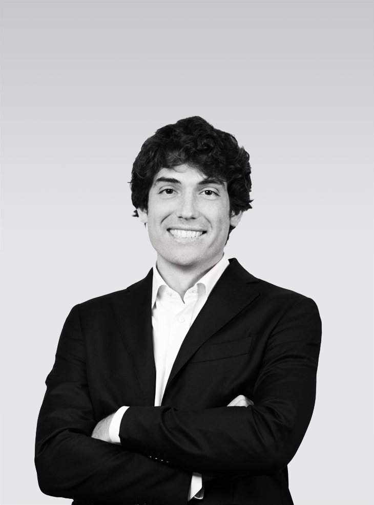 Edoardo Frau BW Portrait 730X986