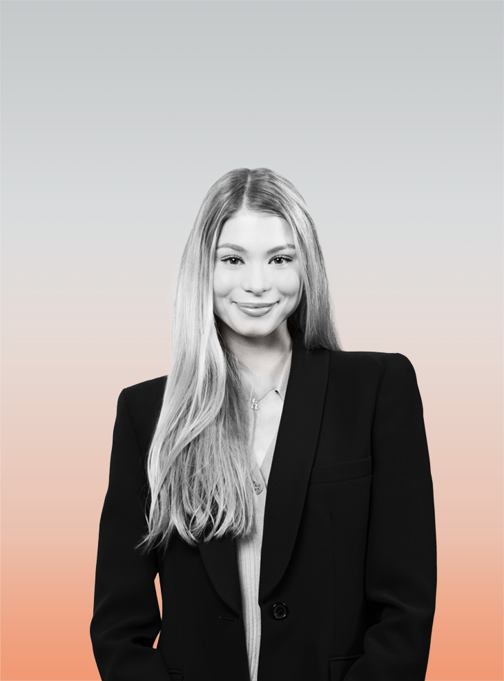 Katherine Mackenzie Portrait Grad 730X986