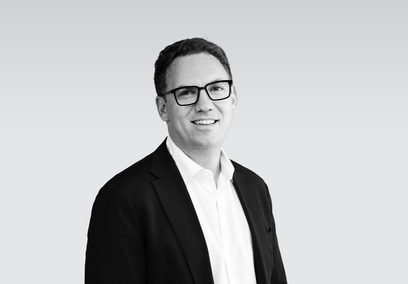 Mike Mutsaers B&W 986X730